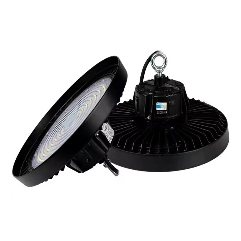 LED HIGHBAY LIGHT